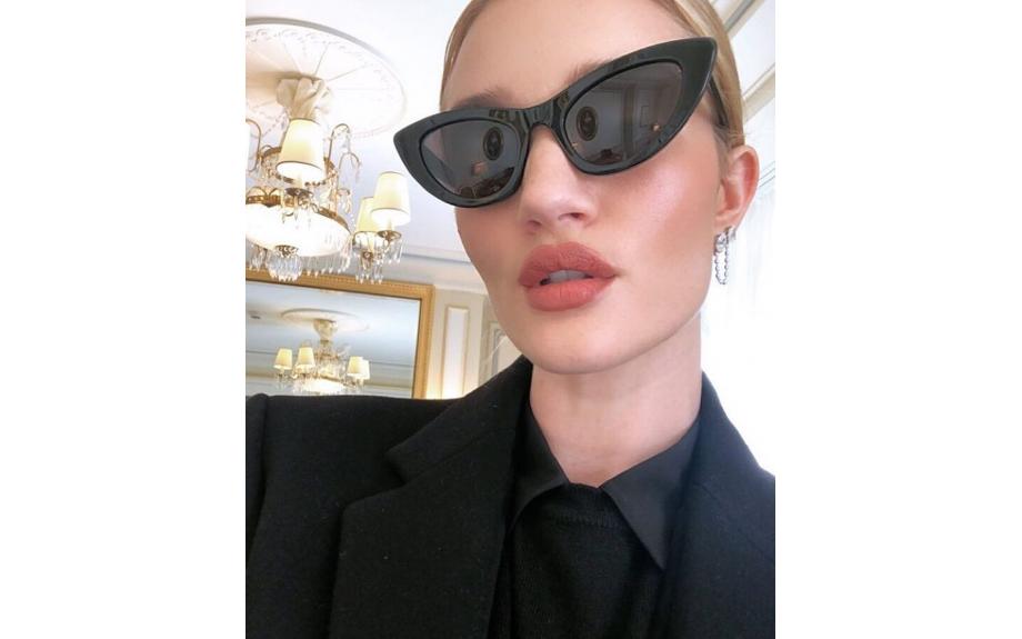 Yves Saint Laurent - New Wave SL 213 Lily Sunglasses with Triangular Frame  - White - Saint Laurent Eyewear - Avvenice
